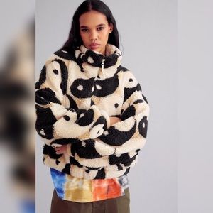 Urban Outfitters UO Olivia Yin Yang Sherpa Jacket